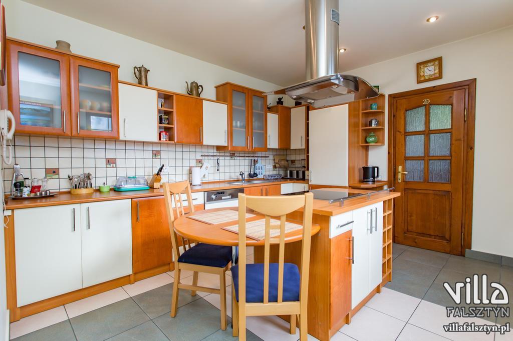 Villa Falsztyn Holiday Home 外观 照片